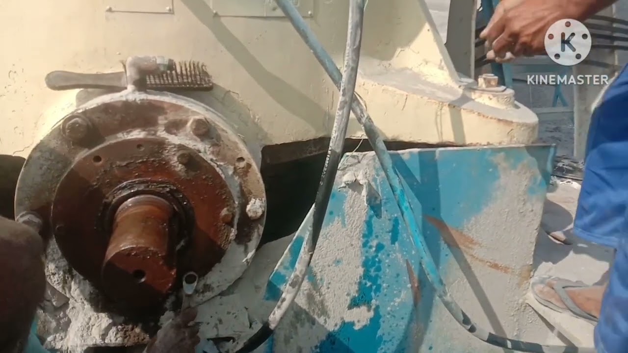 Counter shaft open(M22100)#puzzolana#cone#crushers#virqlvideo bearing kharab ho gya