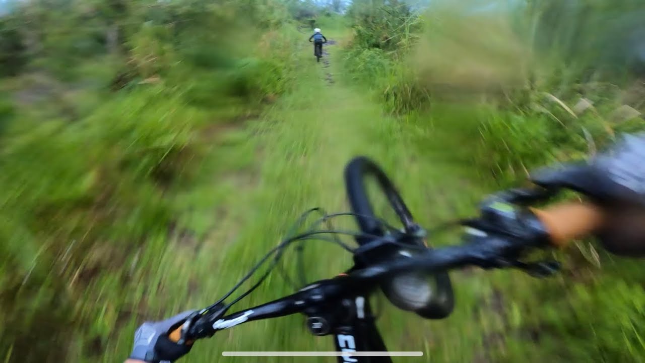 ÉNORME CRASH À ST ROSE ( île de la réunion)
