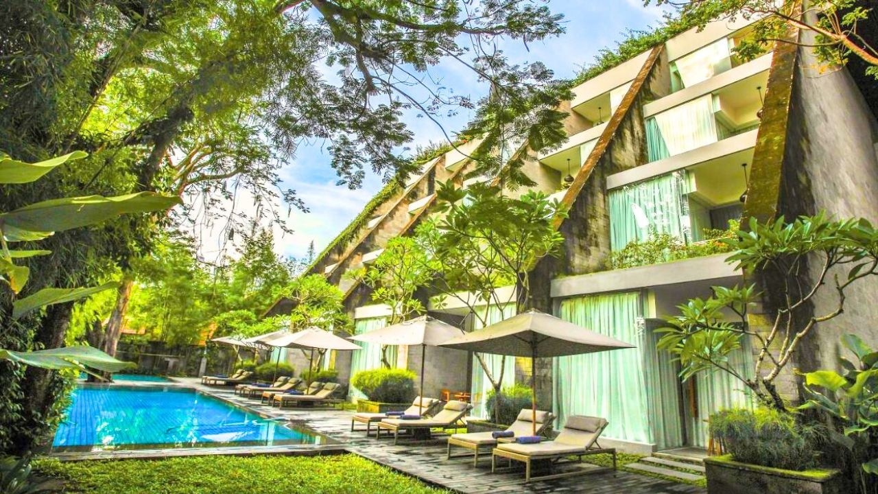 Maya Sanur Resort & Spa | LUXURY Beach Resort in Bali (Full Tour 4K)