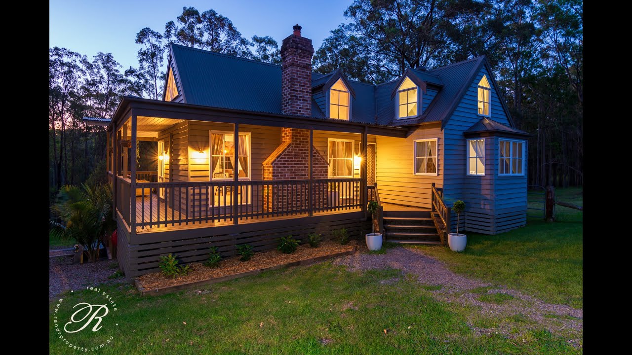 Luxury Lifestyle Listing FOR SALE 42 Brooks Rd Girvan