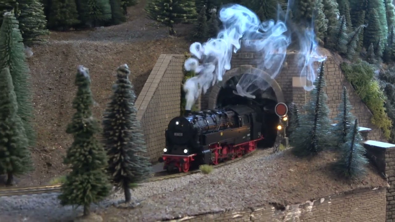 Roco BR 95 (71098 und 71096) - Doppelter dynamischer Dampf mit 95 1027 und 95 0014 der DR