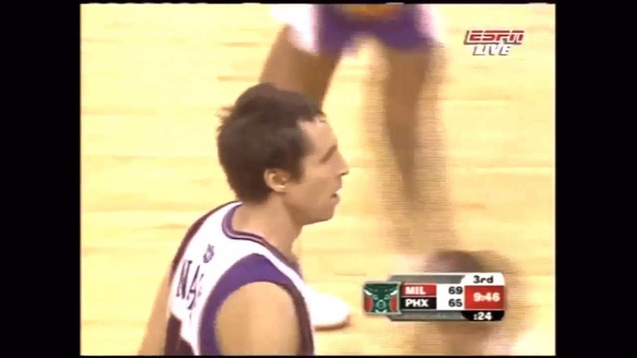 Steve Nash 27 pts 11 asts vs Bucks (2006)