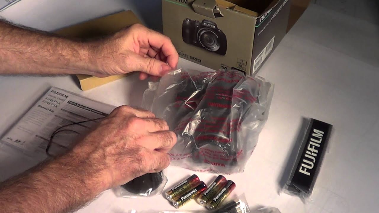 Fuji HS25EXR unboxing