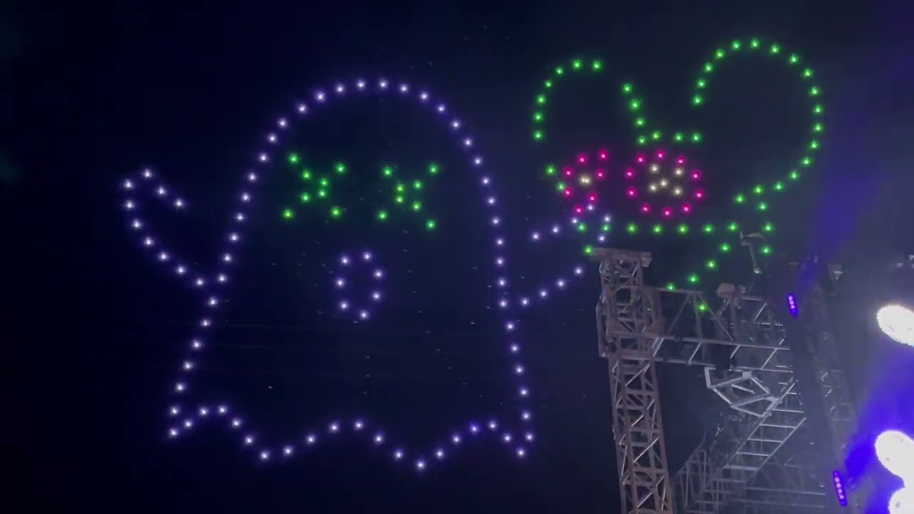 DeadMau5 / Testpilot - luxuria (ov), Strobe, Input Output -  (live drone show - Midway SF)
