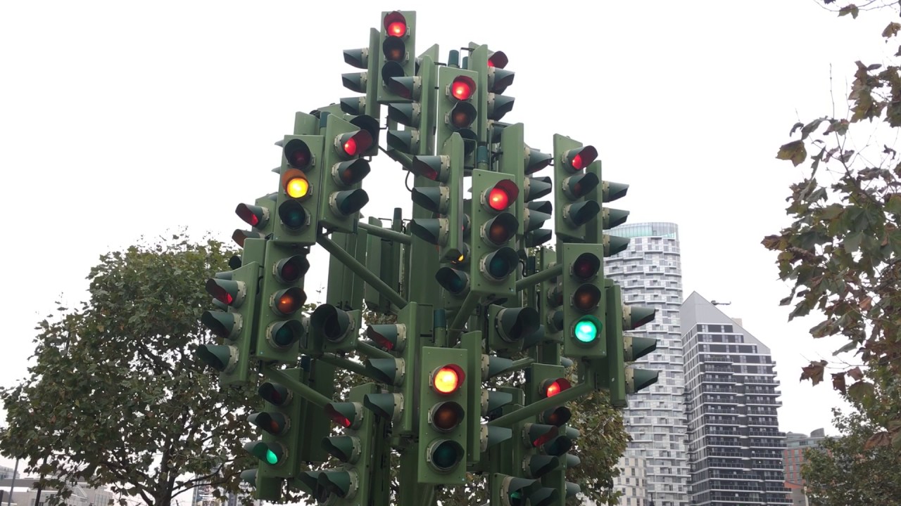 Traffic light tree (2)