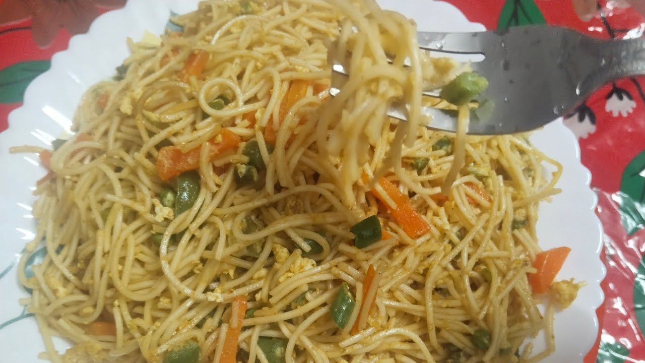 Street style chowmin recipe at home || দোকানের মতো চাউমিন রেসিপি || Muslima kitchen 
