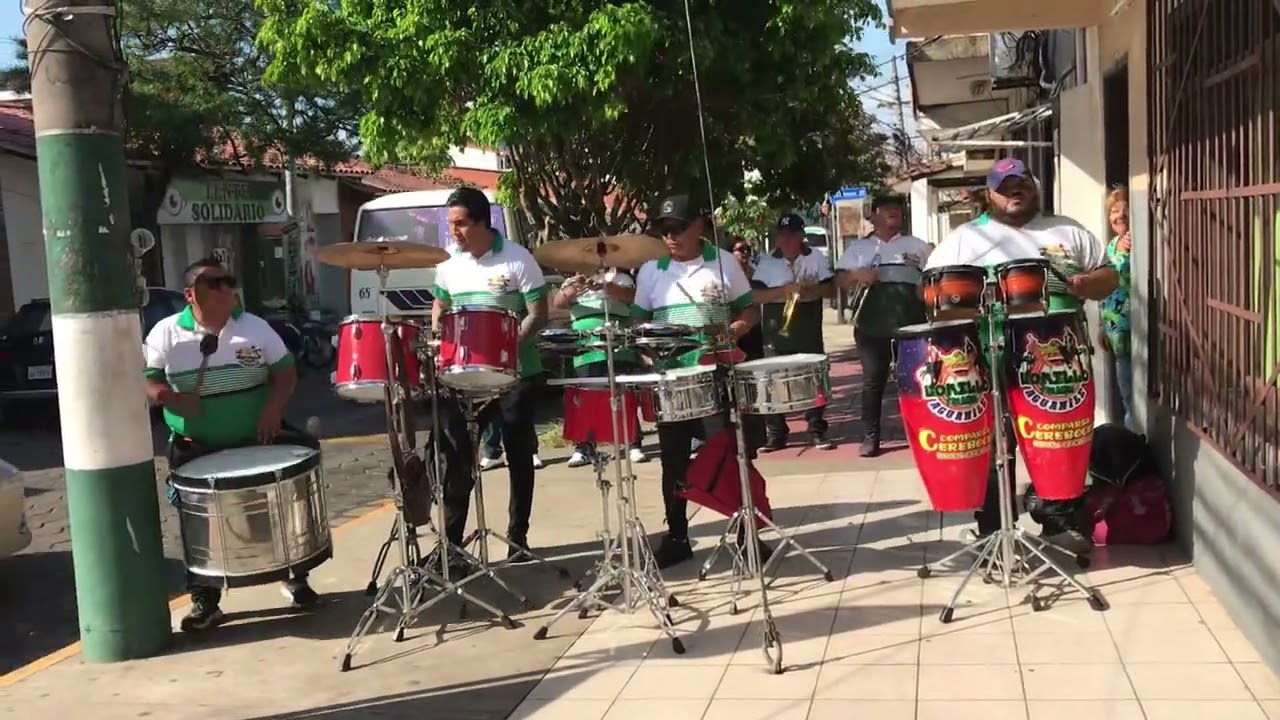 Banda Aguanile 7 show 26-07-25