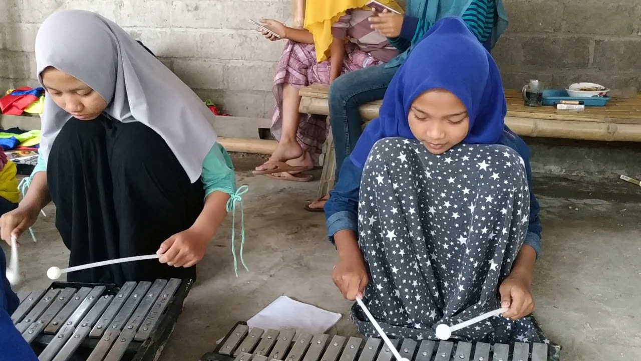 Drumband.. Kereta Malam MTs Sunan Ampel-Panjer-Plosoklaten. Kediri