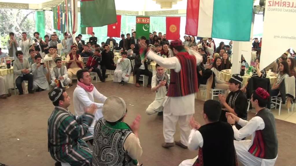 afghan students Qarsak in nawroz 1394 - izmir