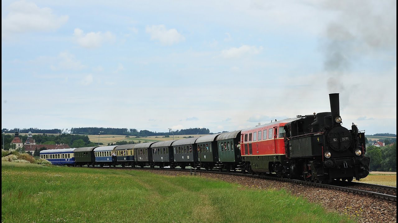 Dampflok ÖBB 92.2271 und Diesellok ÖBB 2050.09 nach Zwettel 07. 07. 2019.