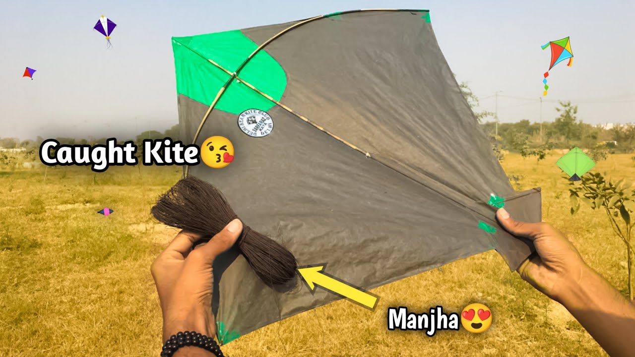 Caught Kite From Ground || kite Only kite😍. Gaurav || #kitelover #kitelooting #caughtkite