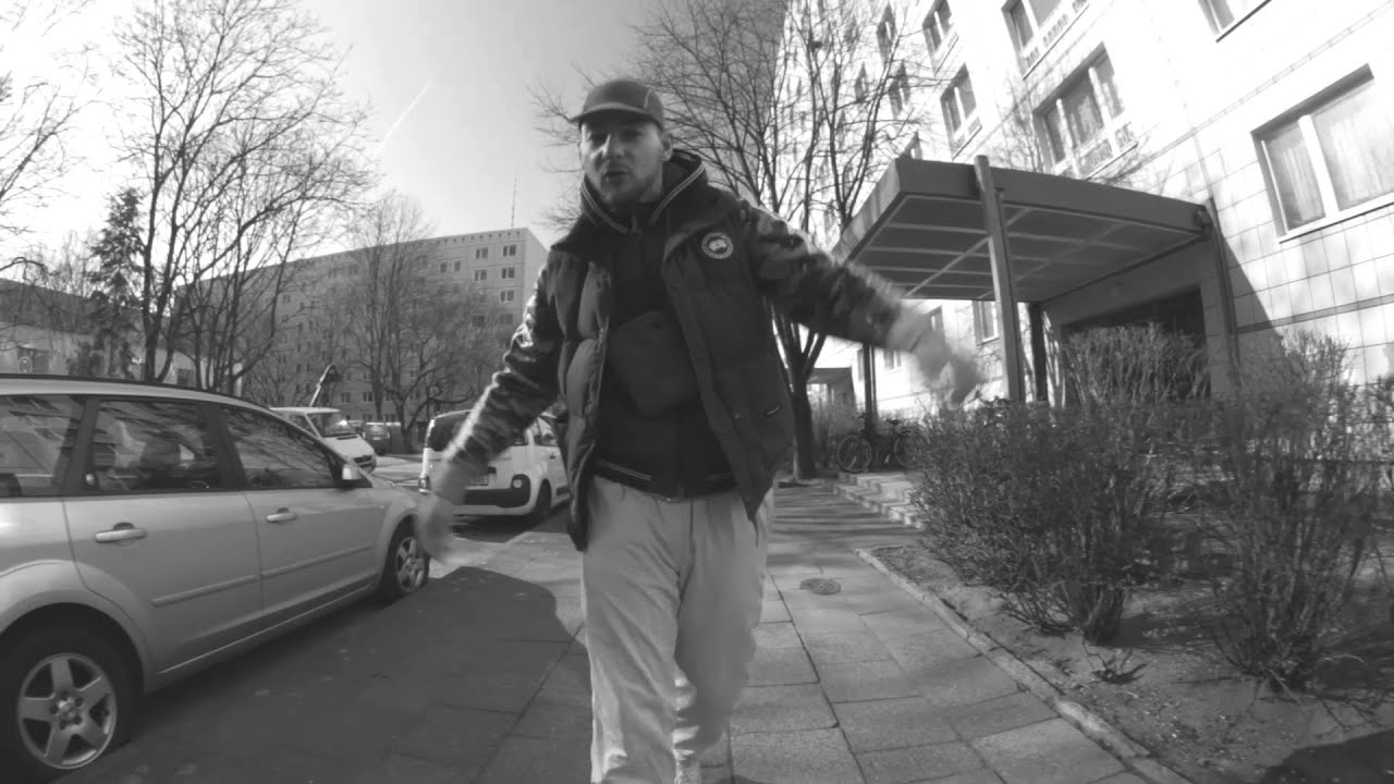 ConeGorilla feat. G.G.B - Schwarz wie die Nacht (Offizielles Video)