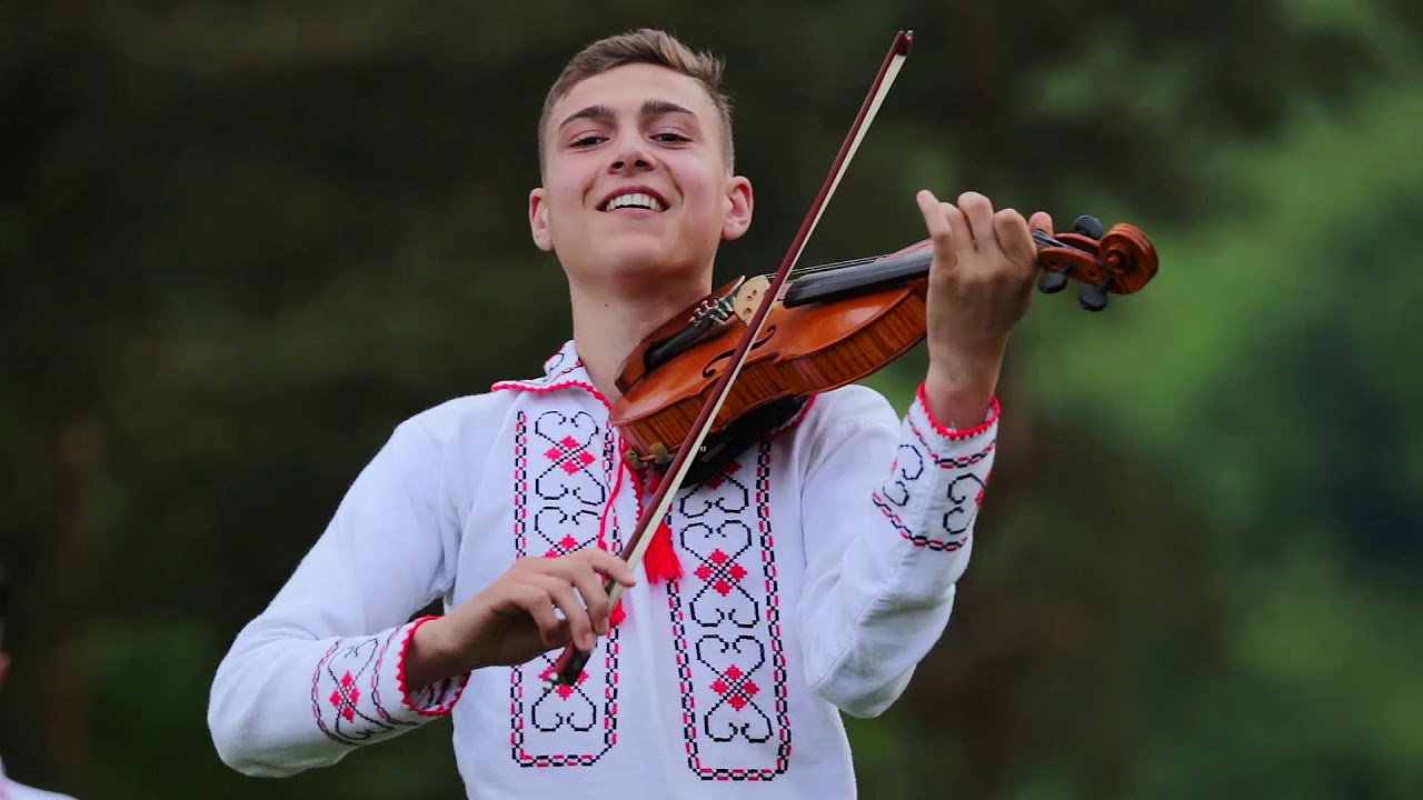 Taraneasca de la Bacau - Taraful Daniel Iorgu-2018 ,solo vioara Alex Daniel Bulai