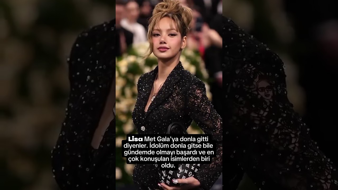 Lisa from Met Gala 🤍🖤 