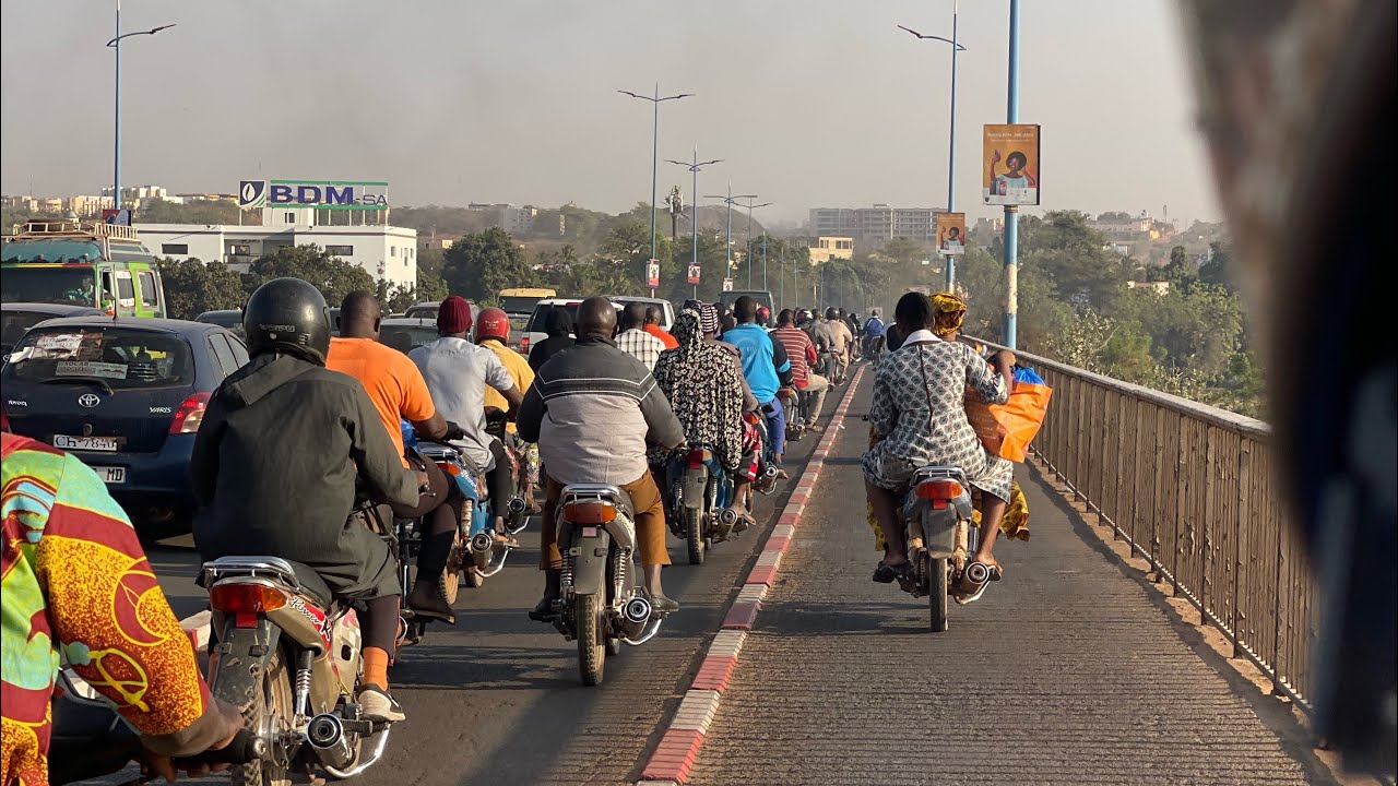 Circulation de Bamako aux heures de pointes | video 4K