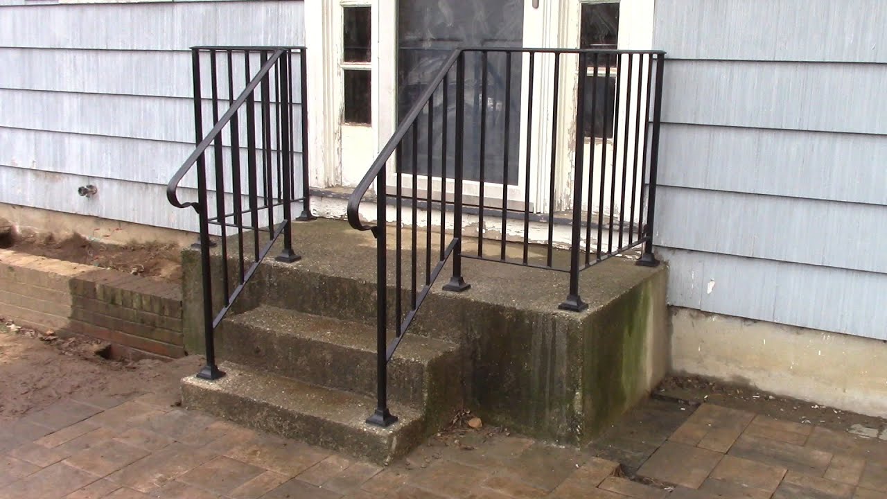 METAL OUTDOOR RAILING INSTALLATION