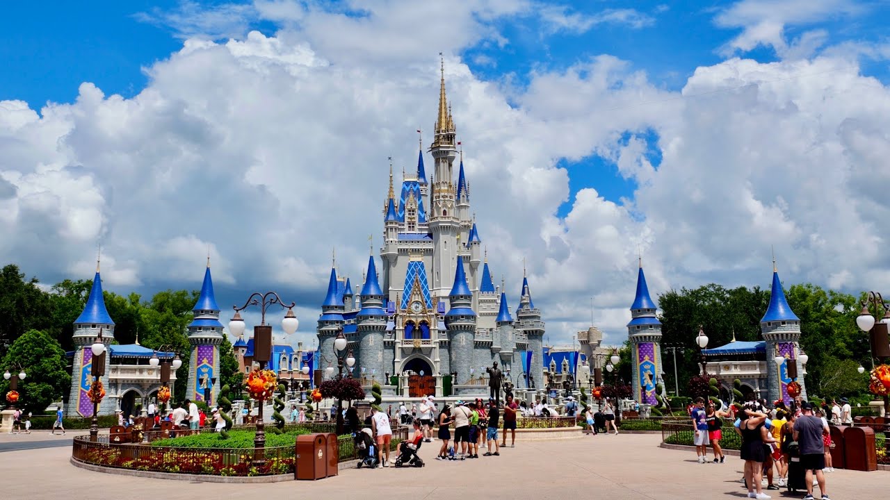 Magic Kingdom 2026: Прогулка в прекрасный день с аттракционами в 4K | Walt Disney World Флорида