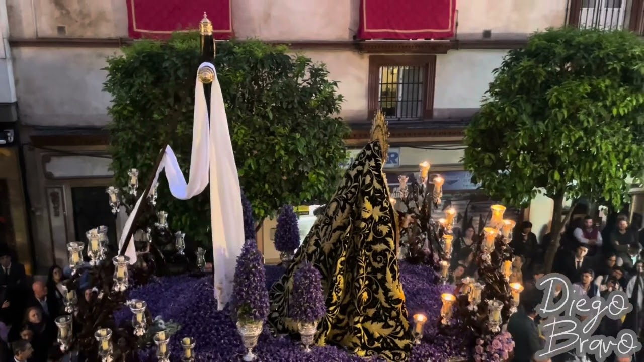 Ntra. Sra. de la Soledad de San Buenaventura en calle Arfe. Viernes Santo. Semana Santa Sevilla 2025
