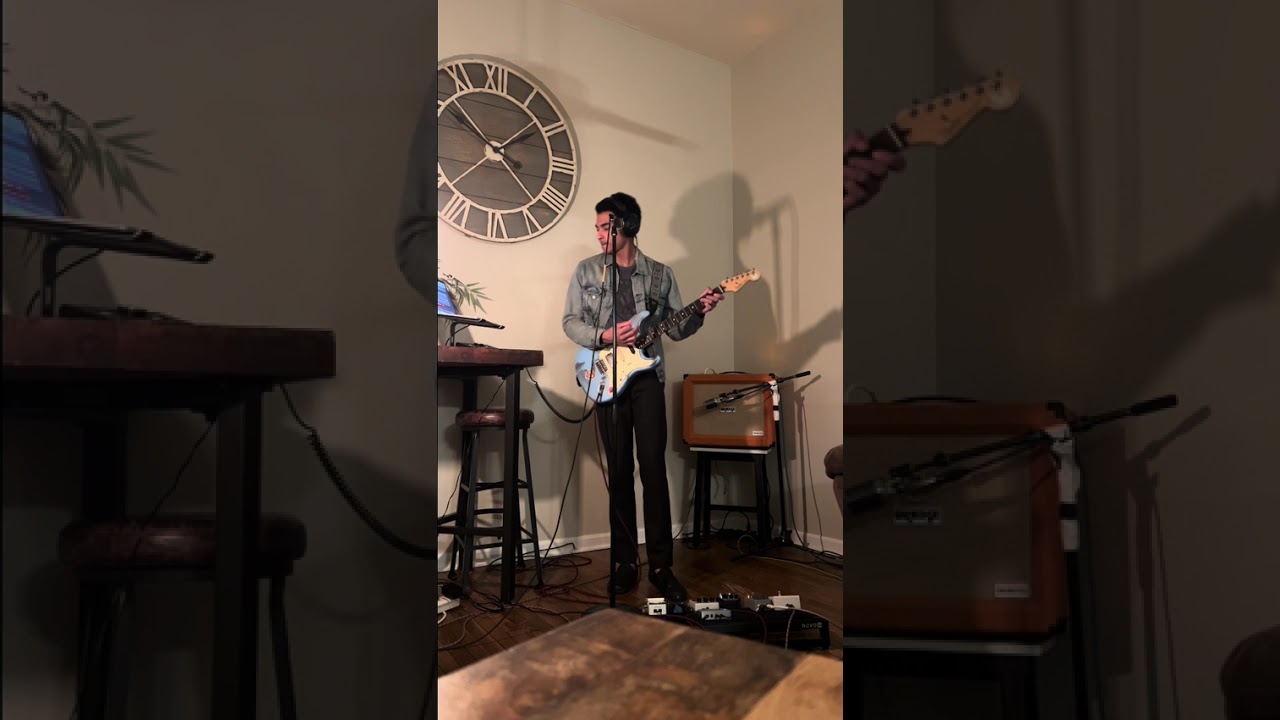 Playing my new tunes- Stay- Life- Watch It Roll 