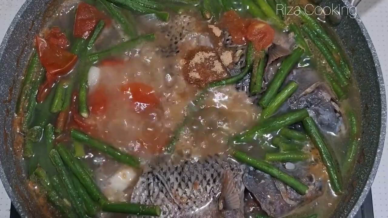 Sinigang na Tilapia | Filipino Sour Fish Soup (Easy Recipe) 