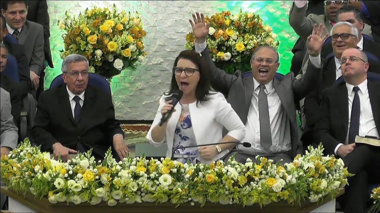 Eliã Oliveira - Te adorarei | Coral de irmãs | AD Belém Lapa/SP