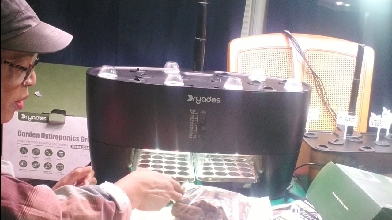 Sowing Seeds|Hydroponic Dryades 16 Pods Machine