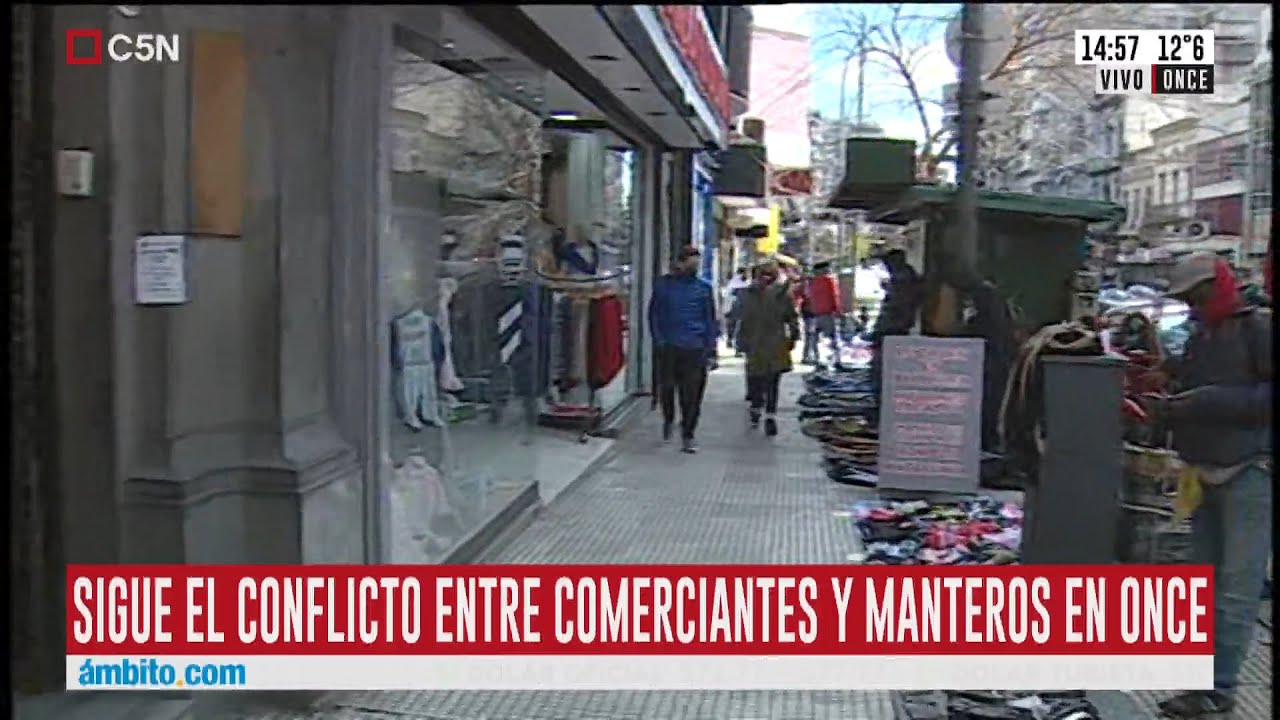 Sigue el conflicto entre comerciantes y manteros en Once