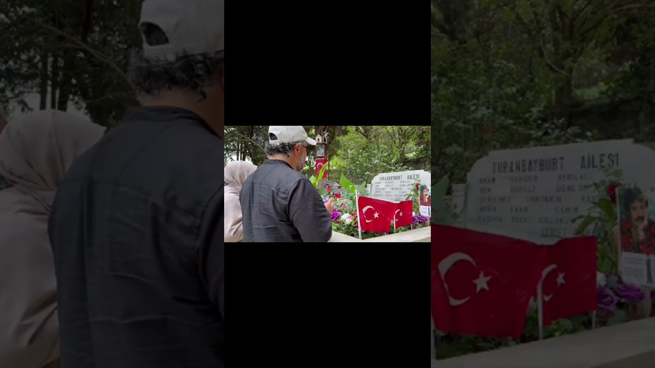 #Ferdi Tayfur'a Kabri Başında Dua 