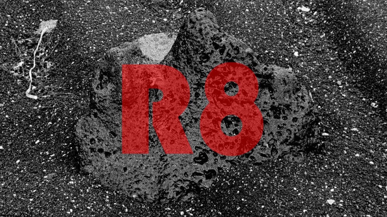 LEICA R8 | The Black Volcanic Stone marked Leica