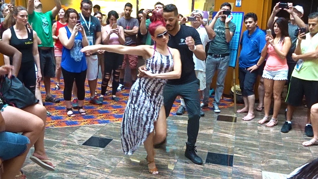 La Fuerza's Bachata Workshop at the Aventura Dance Cruise 2015