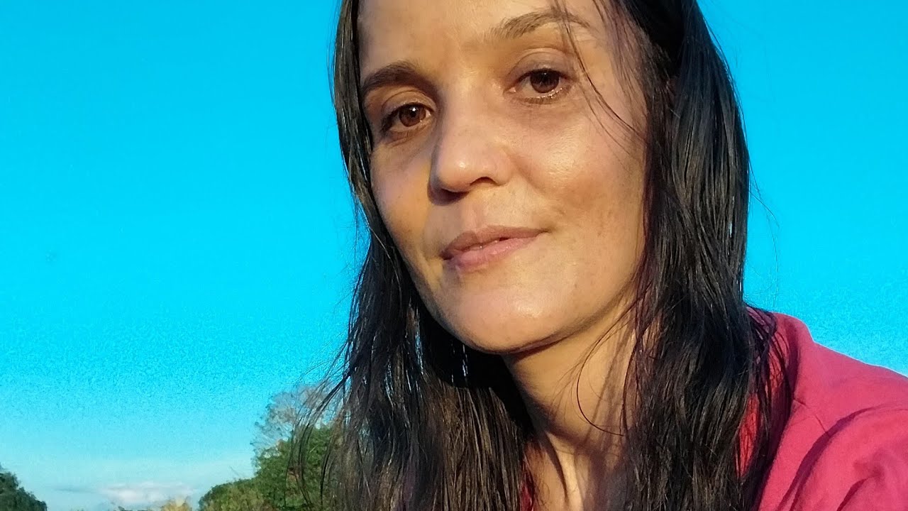 Feliz domingo a todos vamos conversar e fazer amizade