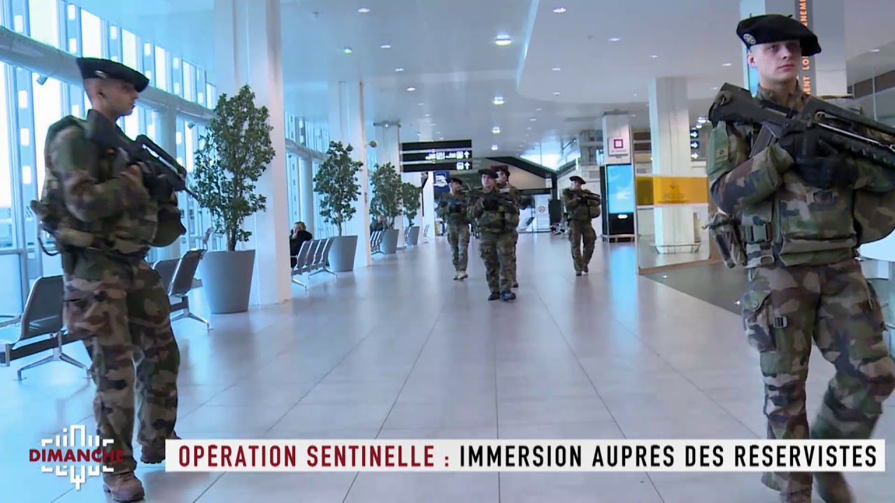 Opération sentinelle : immersion auprès des réservistes  - Clique Dimanche du 15/04 - CANAL+