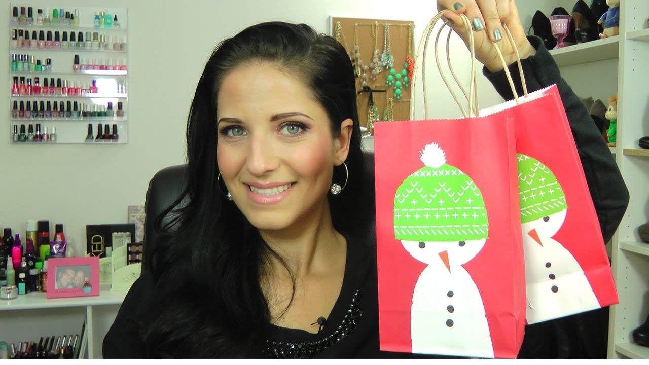 Girly Gift Guide! | Vitale Style with Laura Vitale