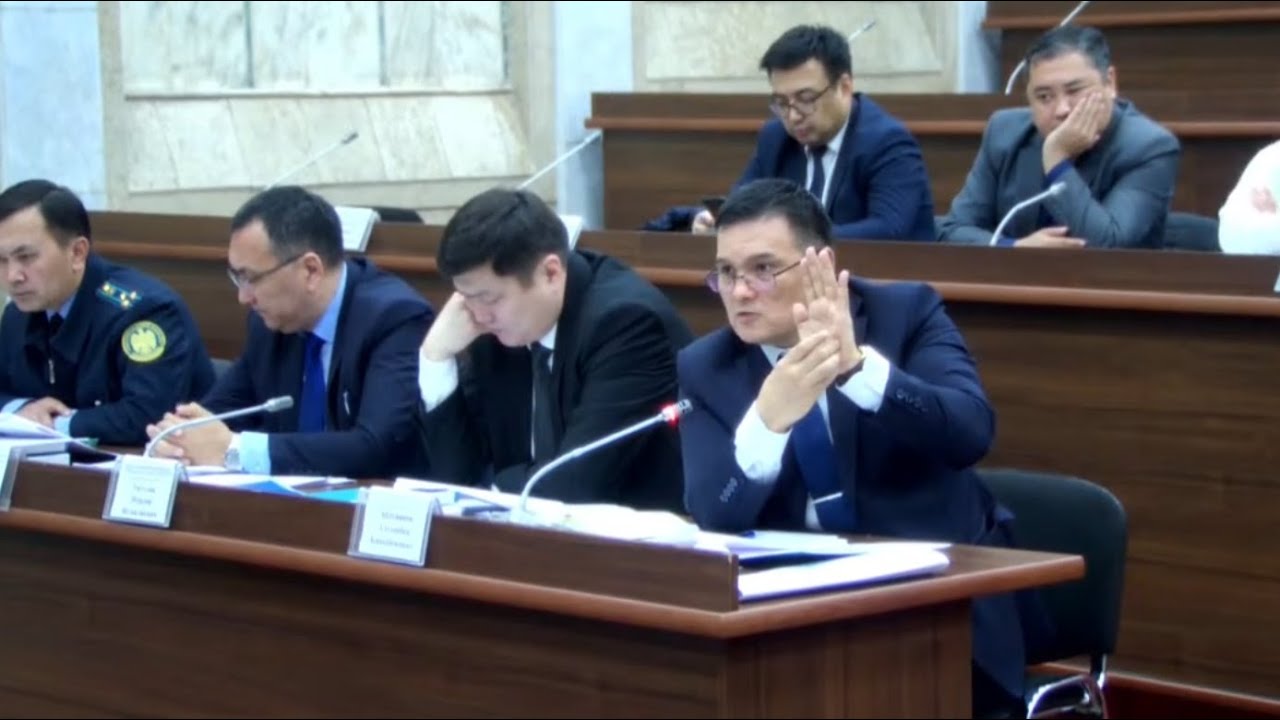 Алтынбек Абдувапов: Берут патент на 5 тысяч сомов и списывают чуть ли не весь бюджет целой страны