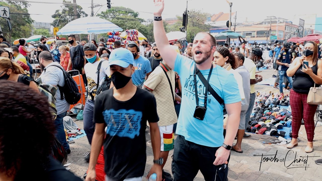 Pleading with the lost on the streets of São Paulo, Brazil | Phillip Blair