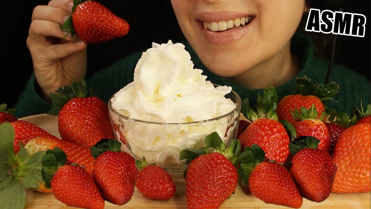 ASMR STRAWBERRIES w/ WHIPPED CREAM FRUITS DESSERT MUKBANG EATING SOUNDS No Talking 먹방 | Kasmia ASMR