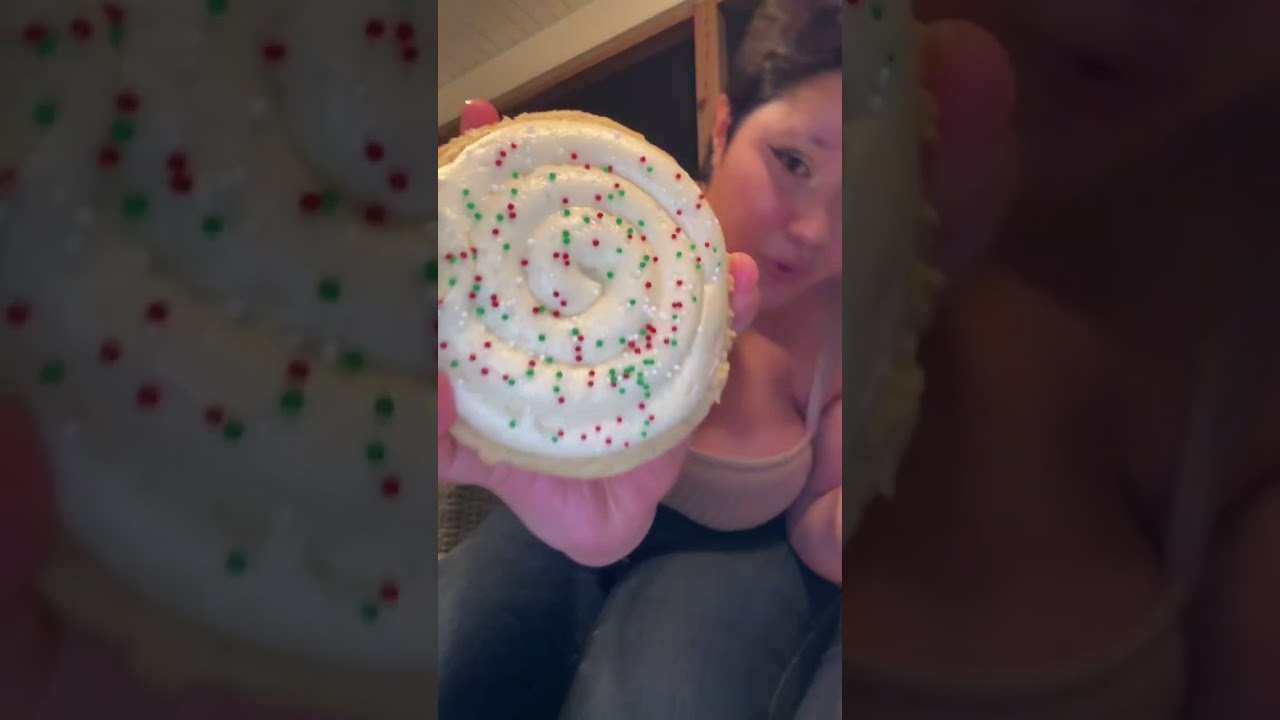 😩🍪 CRUMBL COOKIE REVIEW DECEMBER 12/8/25 - 12/13/25 🍪😩
