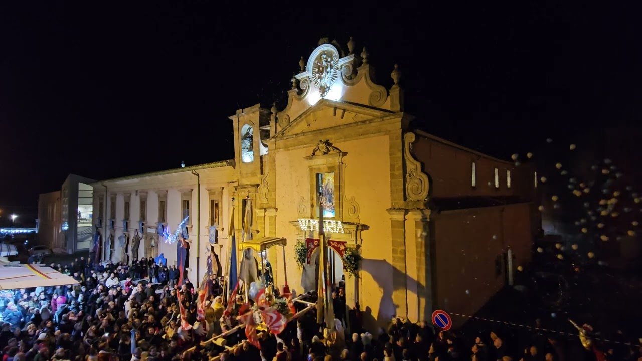 Grammichele 8 Dicembre 2023 Trionfale Uscita Madonna Immacolata e lancio di palloncini e zaaredde 4K