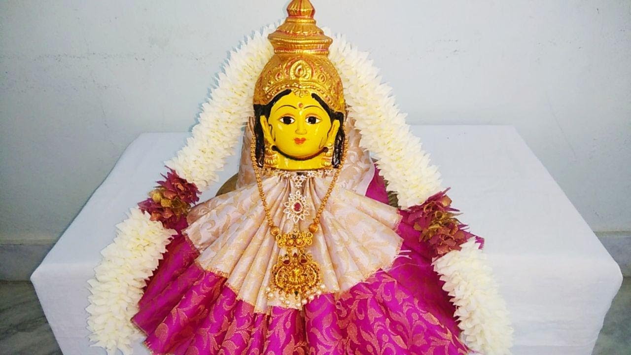 2 minutesలో 2 blousesతో దసరా నవరాత్రులకి అమ్మవారిని ఇలా అలంకరించుకోండి /Amman Alangaram decoration