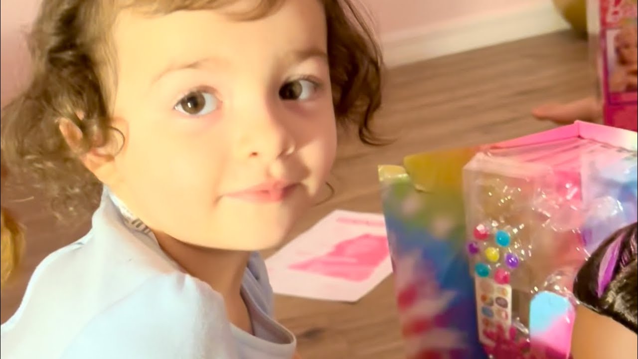 Barbie Tie-Dye Deluxe Styling Head #Daly, #barbie, #toysreview