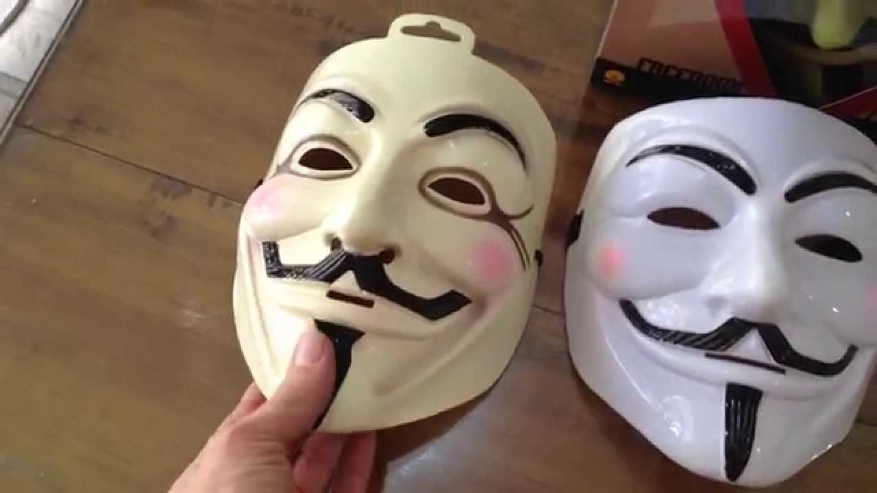 Comparación Máscaras V de Vendetta (Venganza), Anonymous
