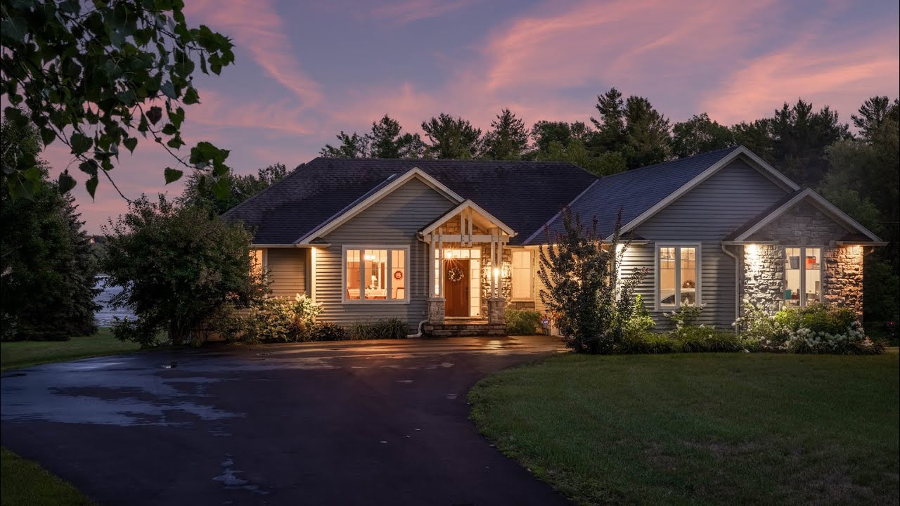 1270 Old Highway 2, Quinte West