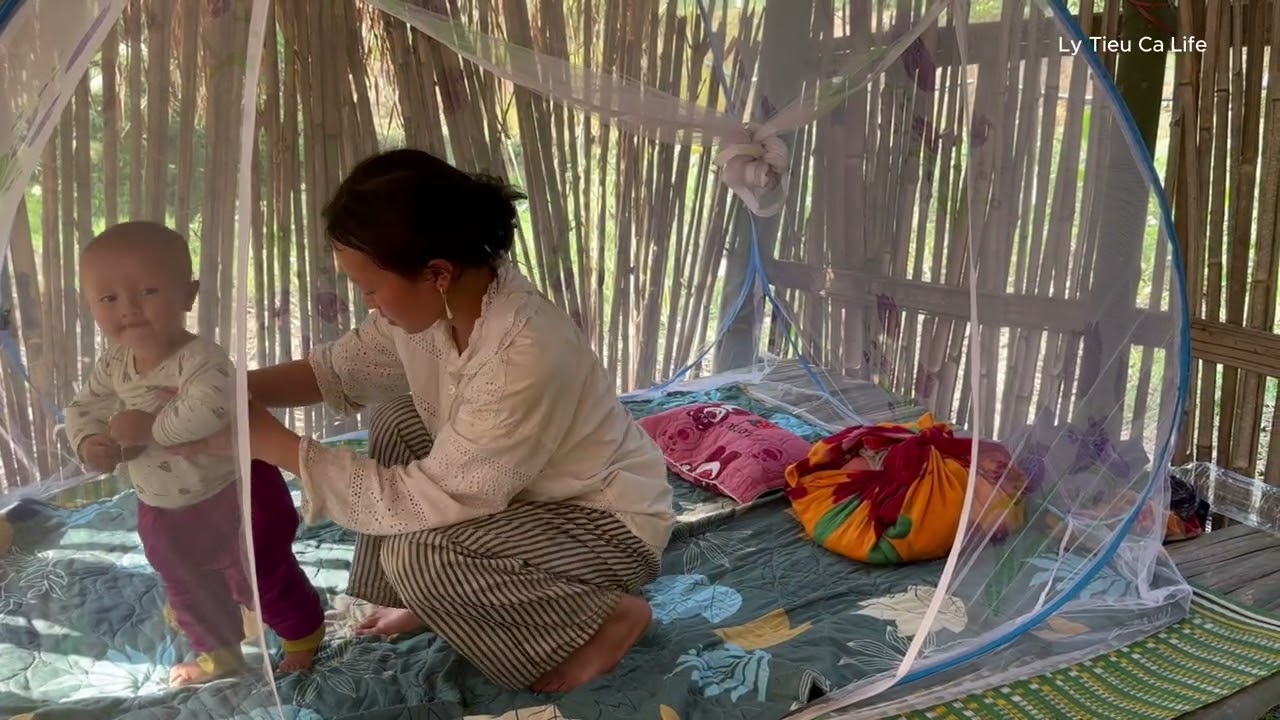 Lytieuca, a single mother, began shopping for household items.