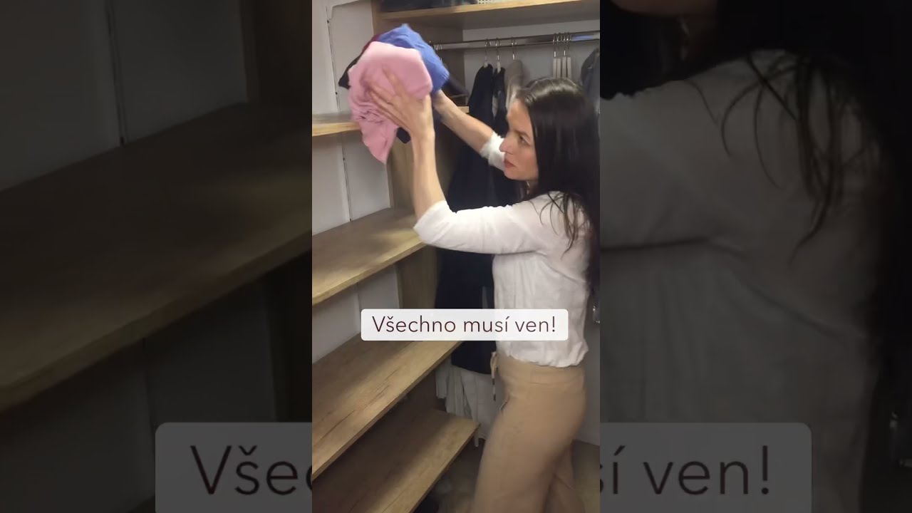 Jak tř&iacute;dit &scaron;atn&iacute;k podle KonMari | v&scaron;echno vyndej!