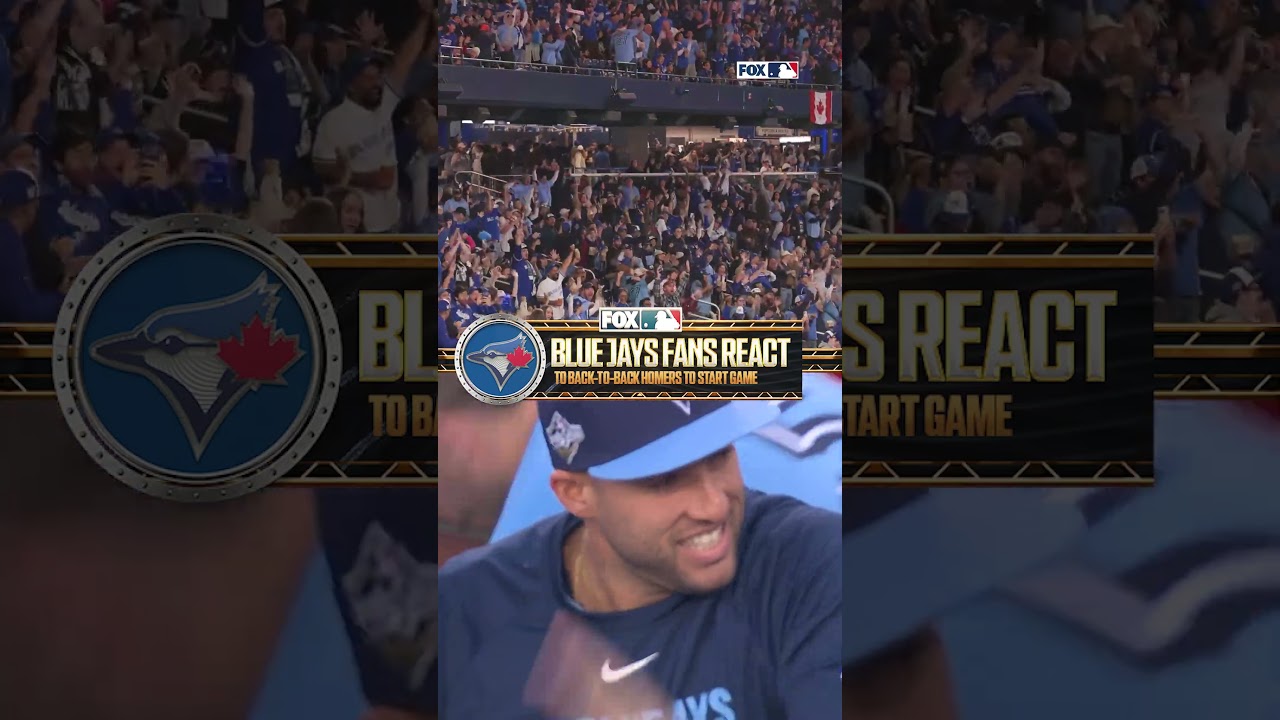 Jays fans watch back to back homers from Rogers Centre in Toronto 🇨🇦 #MLB #BlueJays