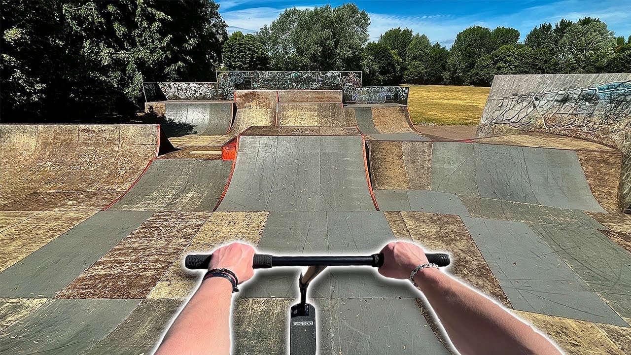 NO WAY This Skatepark is REAL!! 🤯🛴
