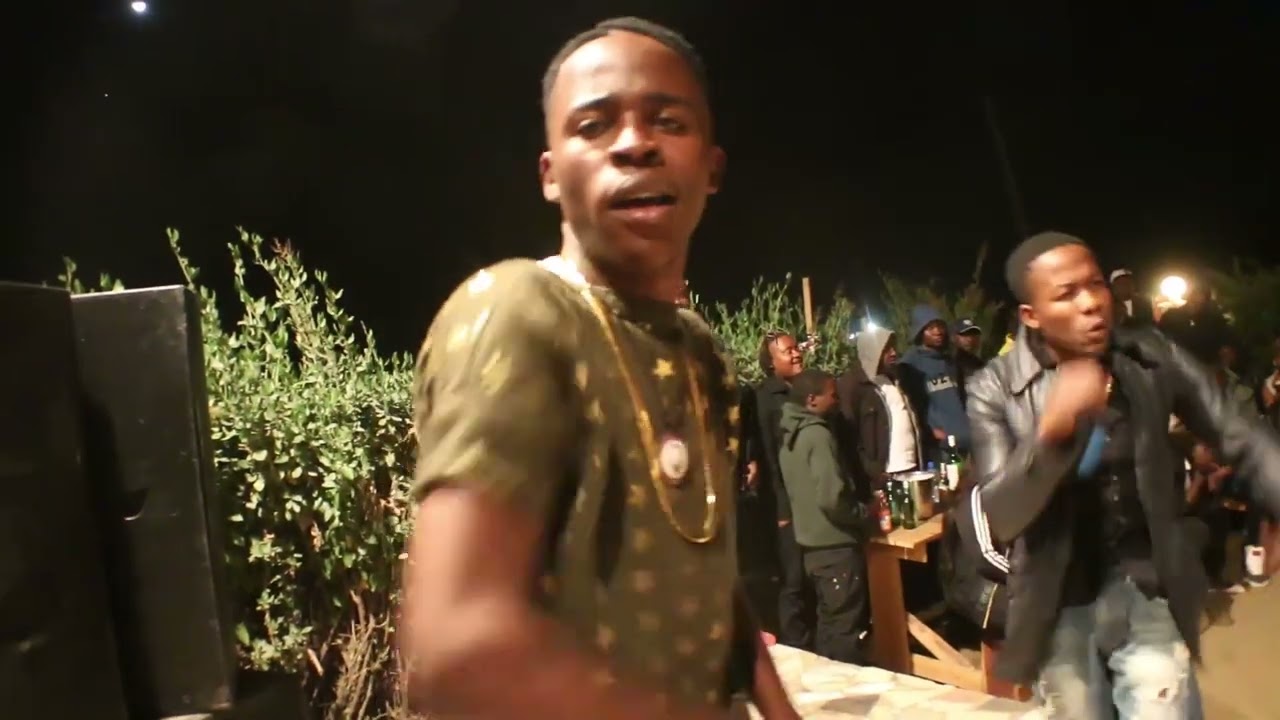Jobik ft J.o.b and birdwhite Kwa George live on stage