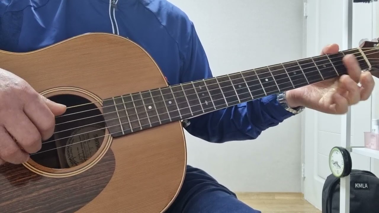 별빛 같은 나의 사랑아(임영웅)cover#희겸#기타일기오늘도한곡 {40여년묵묵이 버팀믁이되여주고친구가되어준아내!! 지금도명절준비하느라 분주하네요~그 고마움을 노래에 담아봅니다. 