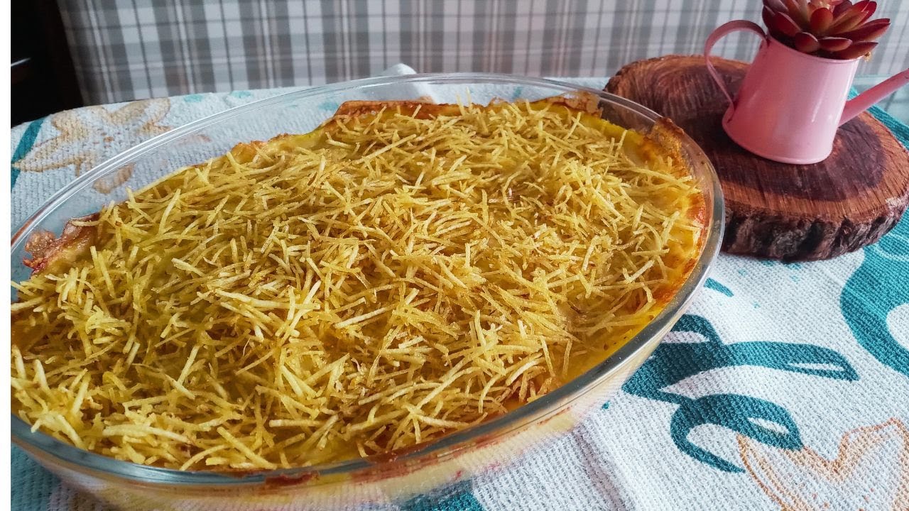 CARNE MOIDA, COM CREME DE MILHO NA TRAVESSA. MISTURA DELICIOSA E RENDE MUITO. #receita #dora.