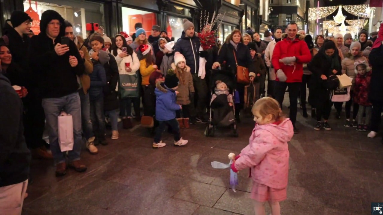 Padraig Cahill's sister Aíne joins him for a rendition of Little Lion Man (Mumford & Sons)